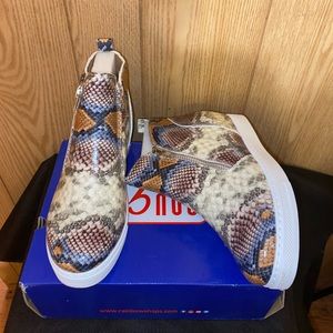 Camel snake & it’s new